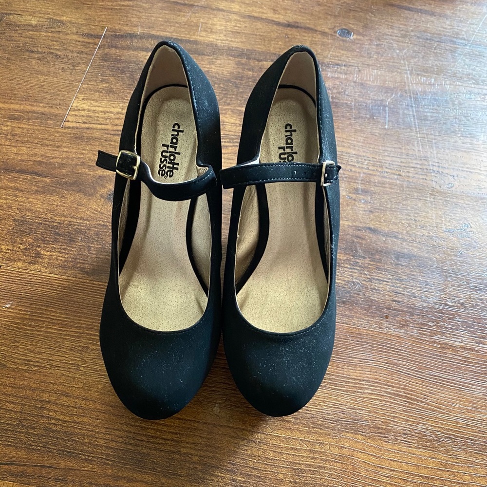 Black Wedge Heels